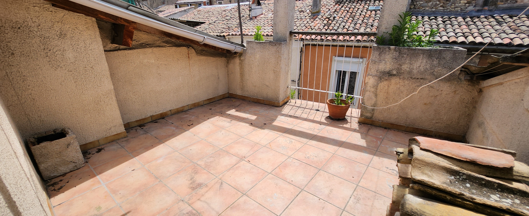 LES MEES 04190 MAISON A VENDRE